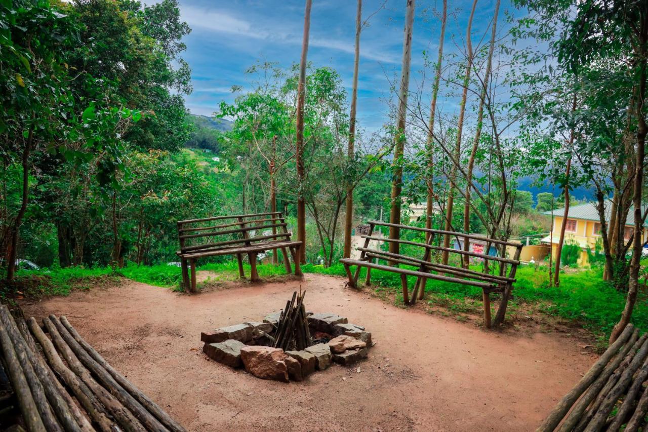Golden Fern Resort Kanthalloor Екстер'єр фото