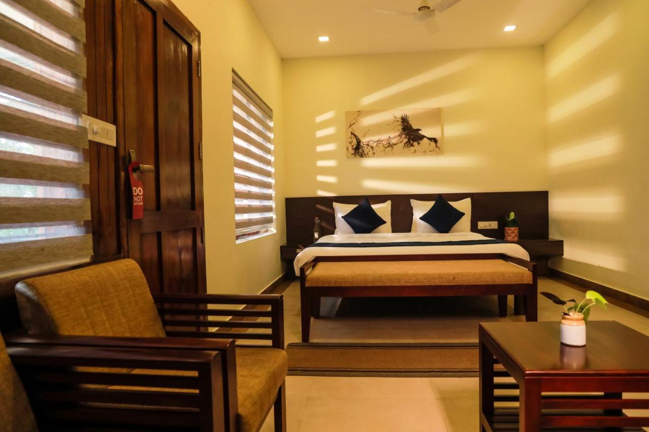 Golden Fern Resort Kanthalloor Екстер'єр фото