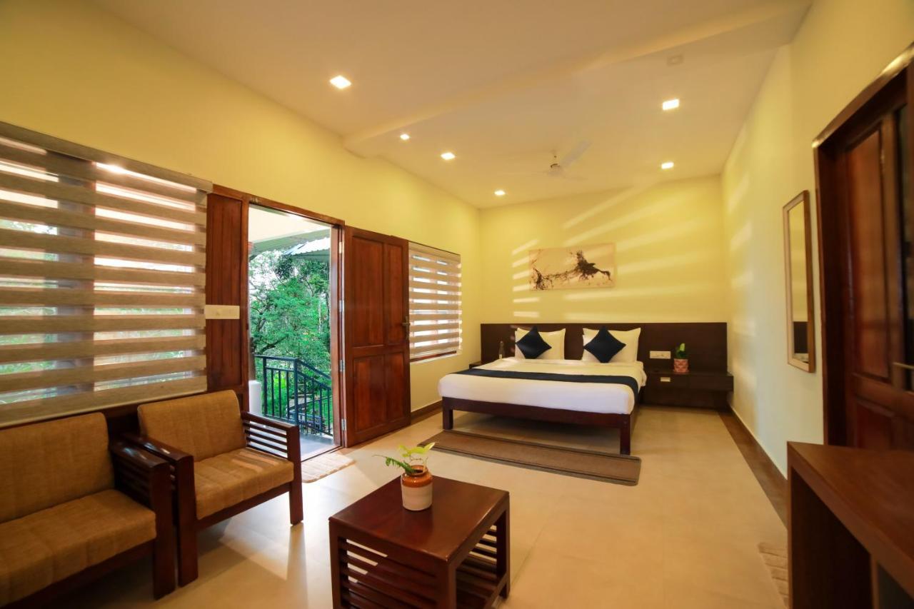 Golden Fern Resort Kanthalloor Екстер'єр фото